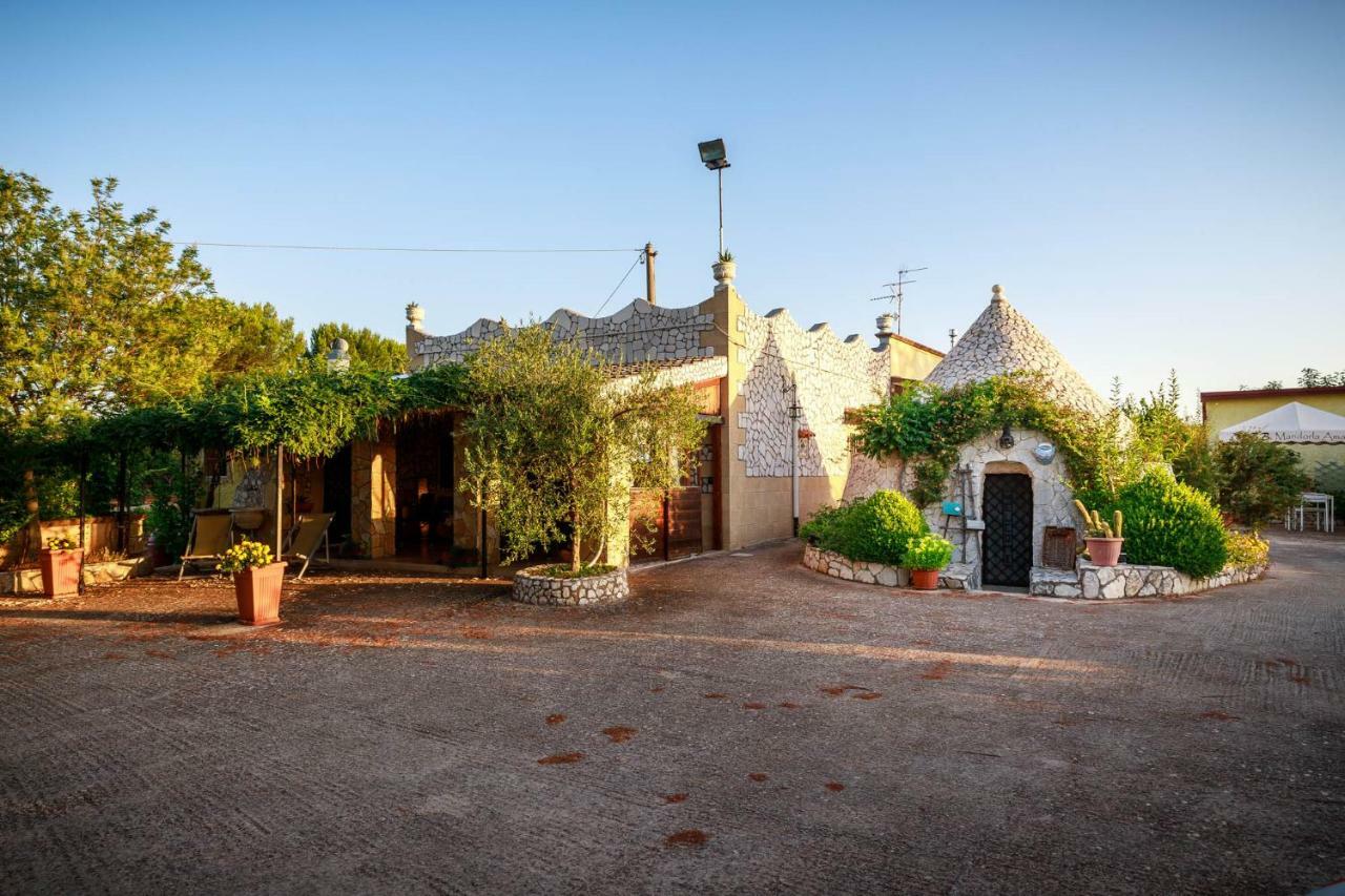 B&B Mandorla Amara Джоя-дель-Колле Экстерьер фото